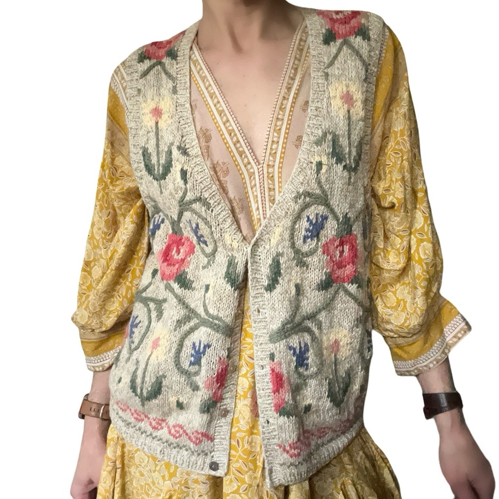 Vintage 90’s Talbots Cream Rami Cotton Floral Vest - Picture 2 of 8